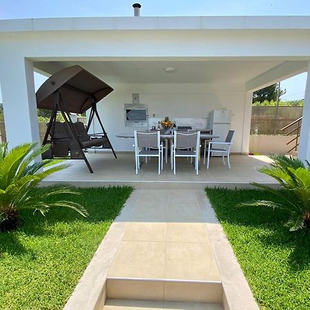 Villa Liana , Private Villa With Pool And Garden Vergia Exterior photo