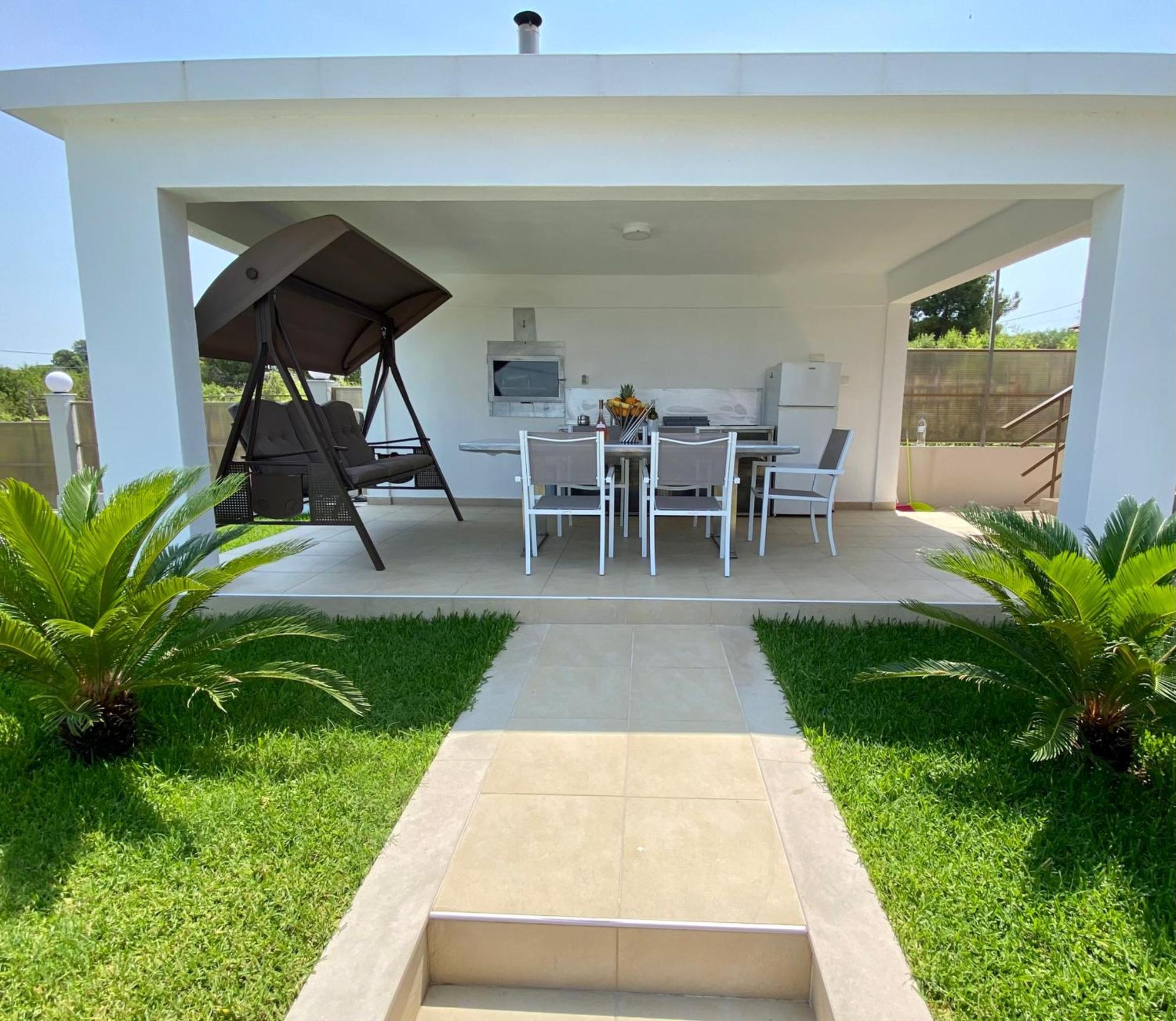 Villa Liana , Private Villa With Pool And Garden Vergia Exterior photo